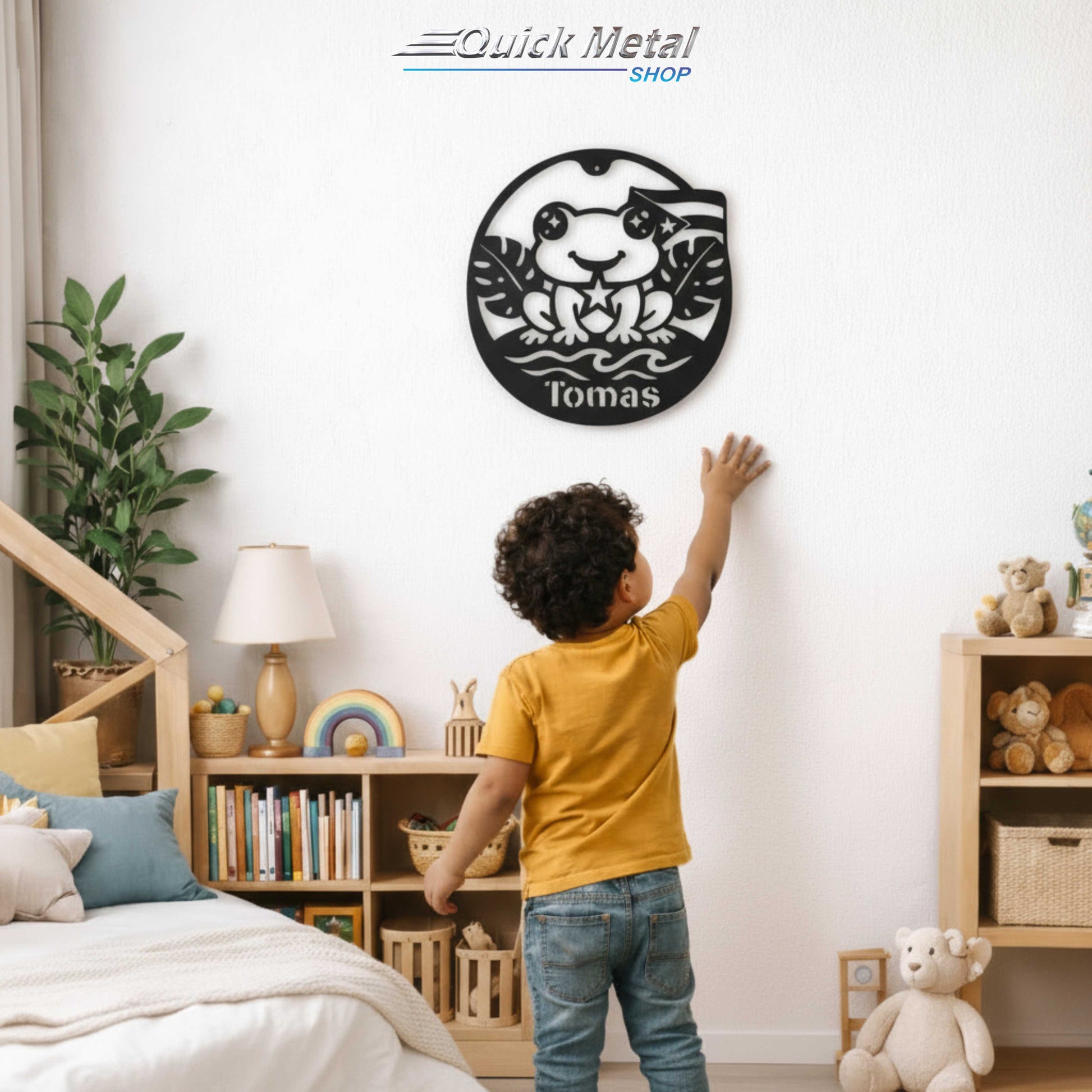 LW001 - Coqui Bebé - Colgante de Pared para Guardería