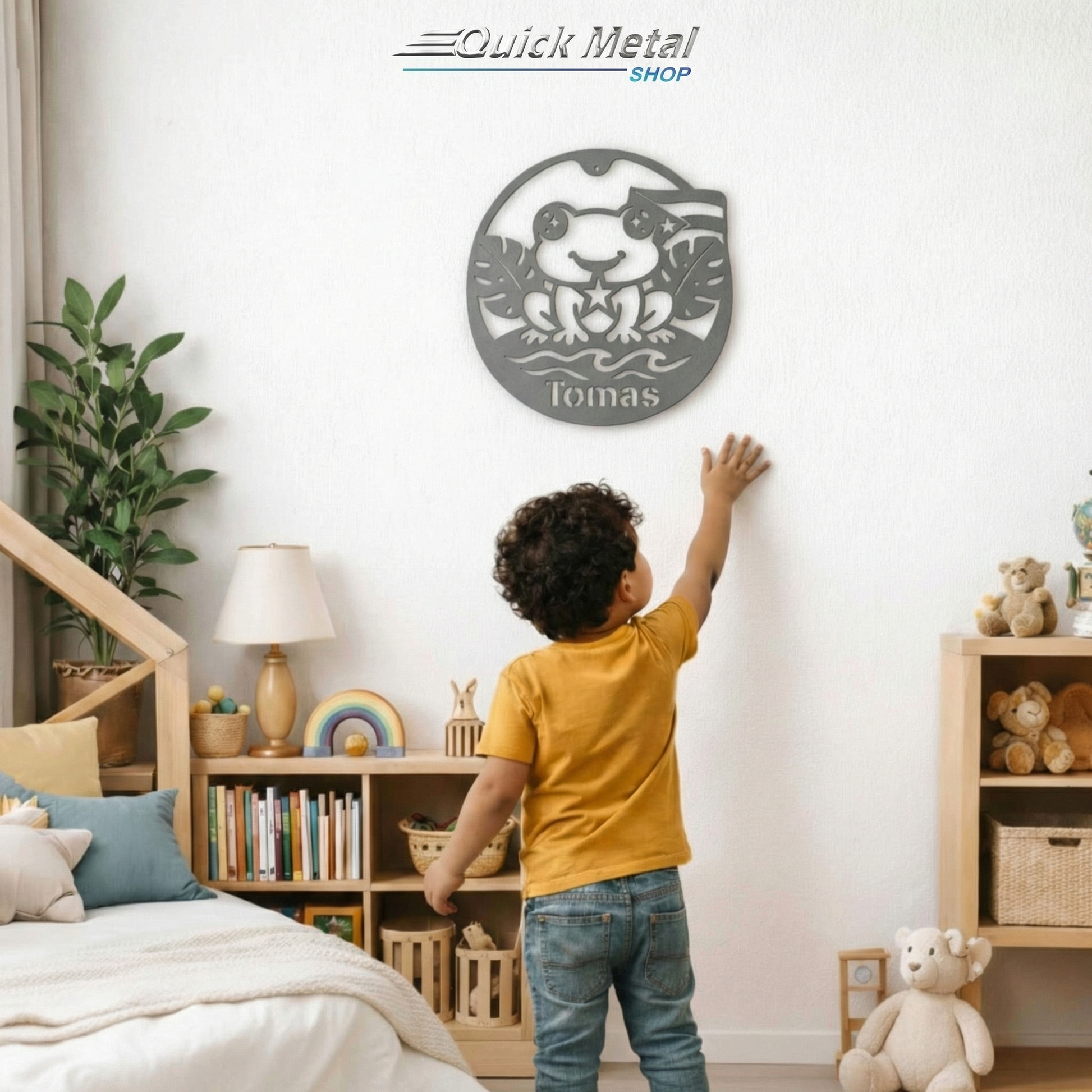 LW001 - Coqui Bebé - Colgante de Pared para Guardería